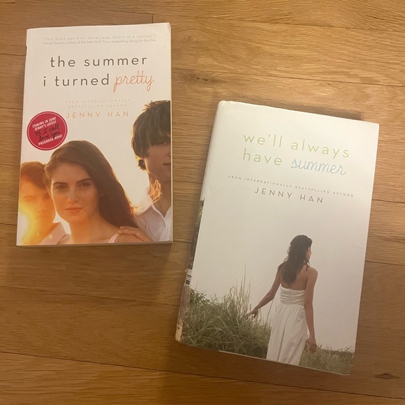 Barnes & Noble Other - The Summer I Turned Pretty Book Bundle